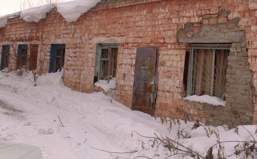 ул. Пузановой, 42 А ул. Пузановой, 42 А